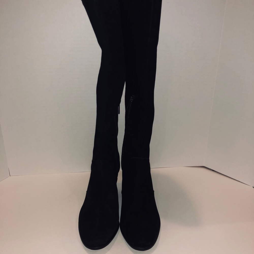NWT Vince Camuto black suede boots - Picture 3 of 6